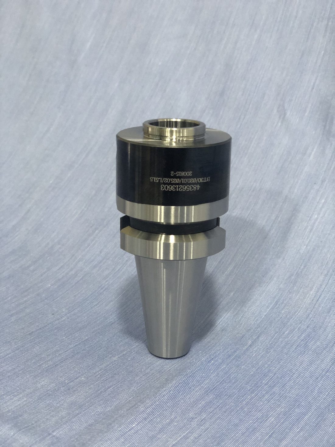 Modular tool adaptor with a clamping collar