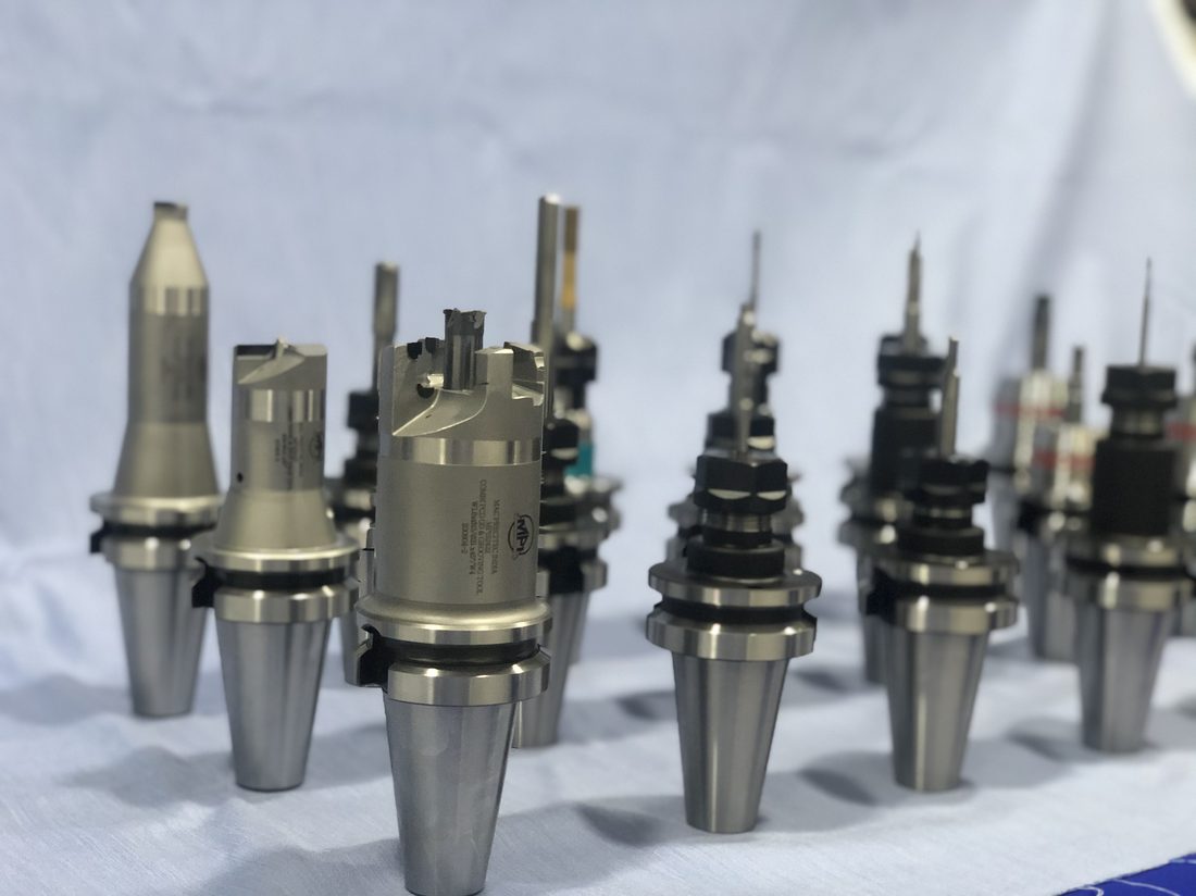 Assorted tool holders, including a facing head